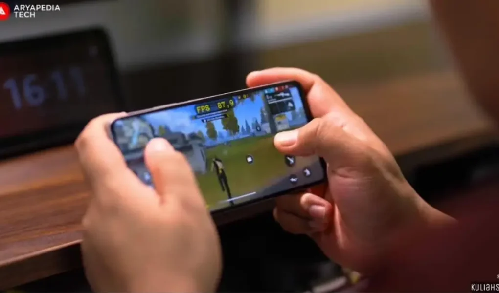 HP 1 Jutaan Kini Bisa Main Game Sekualitas Konsol PS4, Tapi Gamer HP Justru Marah – Inilah 3 Hal yang Bikin Mereka Kecewa